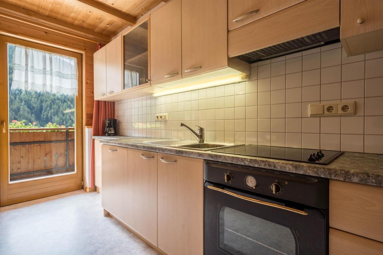 Haus Hubertus - Fewo 5 San Leonardo in Passiria Dış mekan fotoğraf